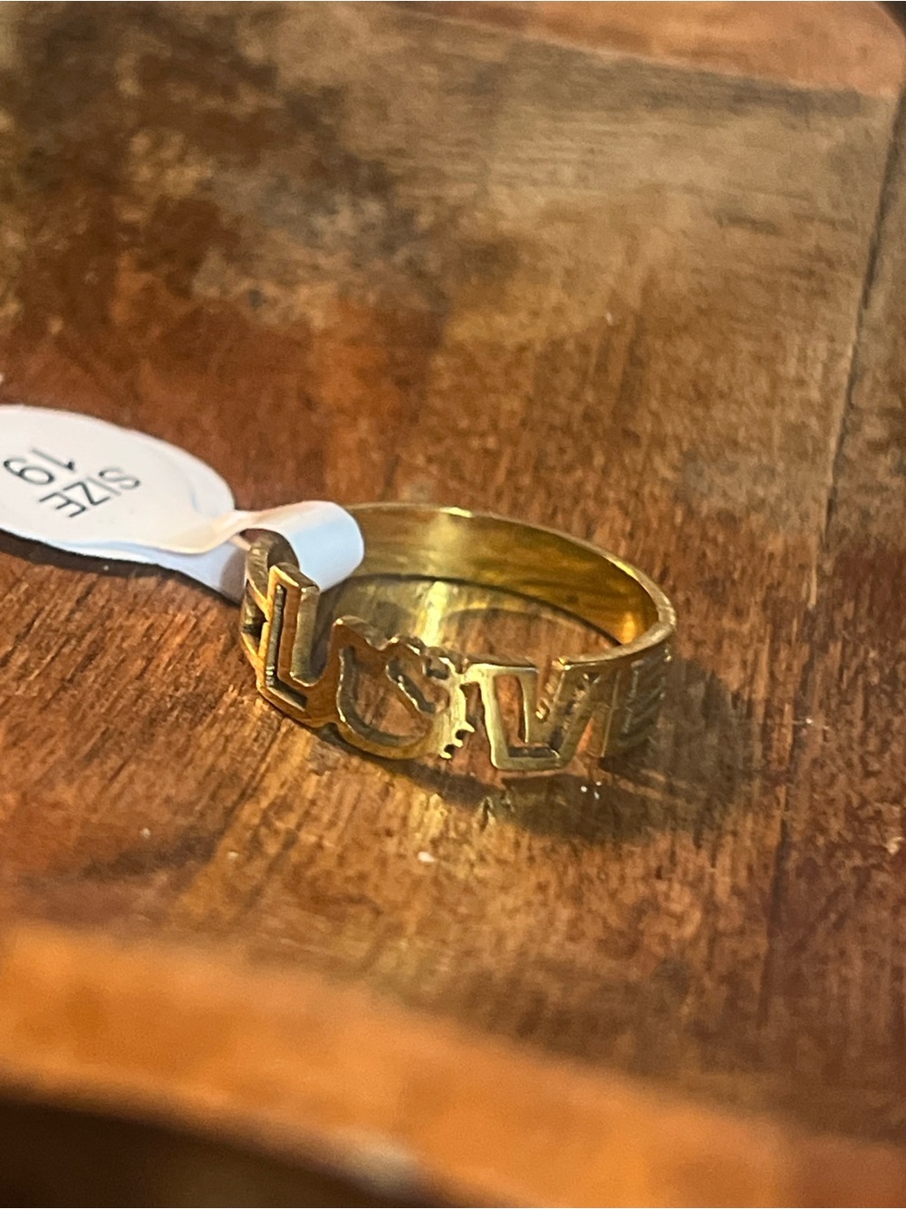 Stanley Gold 'LOVE' Cutout Band Ring